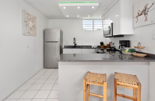 Rio Abajo House | walk to beach or swim in the pool, 4 bedrooms by RedAwning
