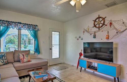 Treasure Island House | Walk to Beach Pet-Friendly Treasure Island Home