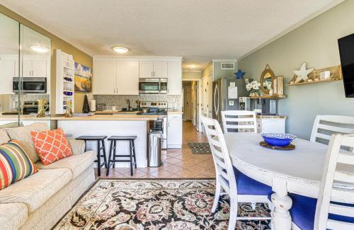 Folly Field Apartment | Walk to Beach Resort Perks at Hilton Head Condo!