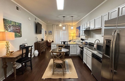 Starkville Condo | Walk to Campus, Cotton District, and Downtown!