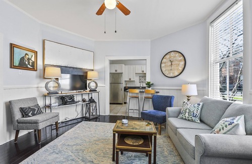 Dixon Park House | Walk to Cozy Forsyth Park, Charming Downtown Savannah, Charming Townhome