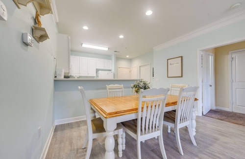 Calabash Condo | Walk to Crow Creek Golf Club: Condo w/Pool!
