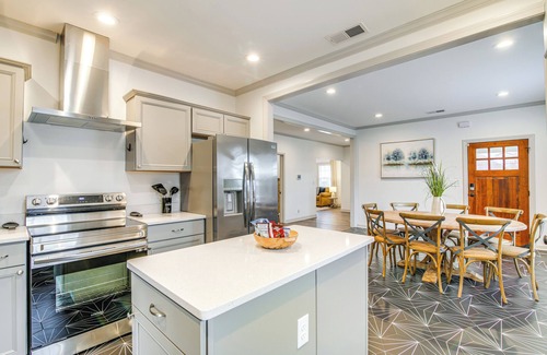 Cooper-Young Historic District House | Walk to Eats: Midtown Memphis Home w/Patio!