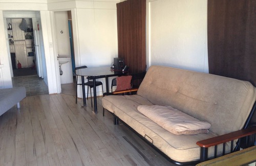 Lone Pine Cottage | walk to everything in town