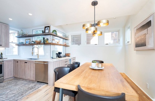 Telluride Condo | Walk to Everything, Views to the Waterfalls Sleeps 8.
