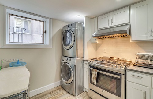 Hoboken Apartment | Walk to Hudson River Parks: Recently Renovated Apt