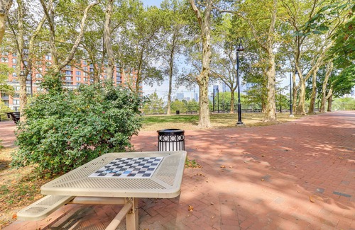 Hoboken Apartment | Walk to Hudson River Parks: Recently Renovated Apt