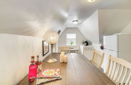 Taylor Berry Apartment | Walk to Kentucky Derby: Louisville Studio!