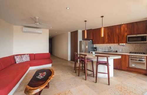 Playa Las Gatas Apartment | WALK to La Ropa Beach - Luxury 2 bed 2 bath at Armadillo