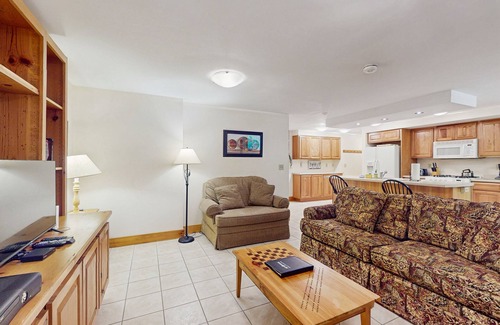 North Troy Condo | Walk to lifts basement condo near water park & golf course with deck