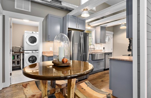Waynesville Cottage | Walk to Main Street shops and eateries! Pet-friendly and high-speed internet.