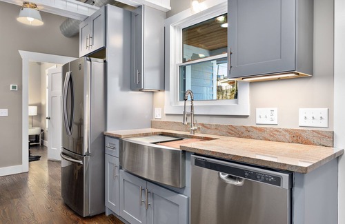Waynesville Cottage | Walk to Main Street shops and eateries! Pet-friendly and high-speed internet.
