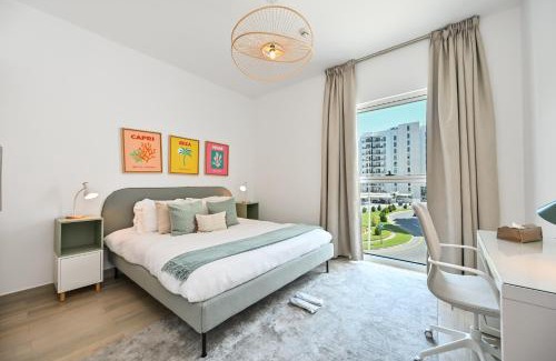 Abu Dhabi Apartment | Walk To Mall, Chic Decor 1br! Near Ferrari, F1
