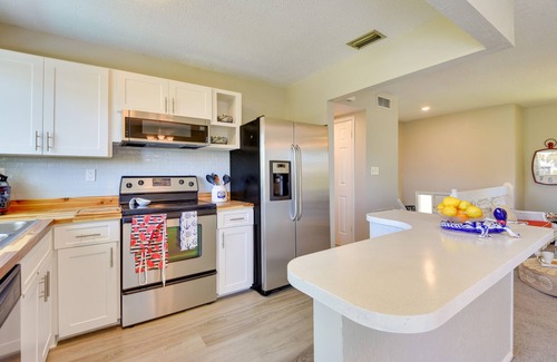 Palmetto House | Walk to Marina: Home w/Pool in Palmetto