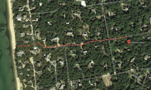 North Eastham House | Walk to Private Beach Dogs Welcome