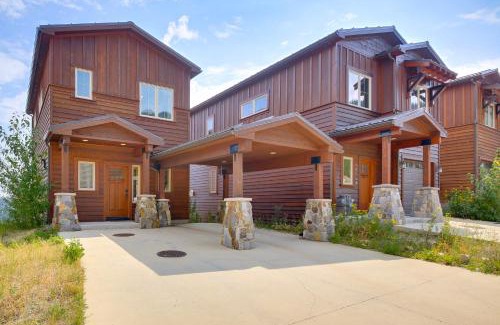 Sandpoint House | Walk to Schweitzer Village Mountain-View Home