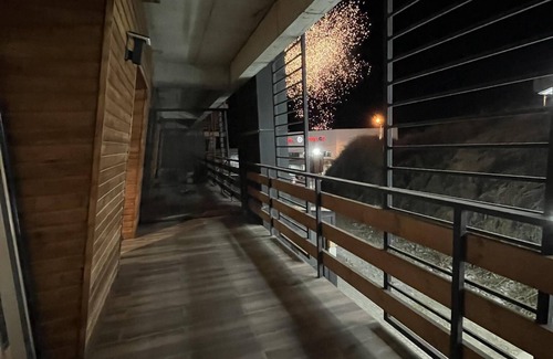 Kazbegi Apartment | Walk to Ski Lift-1br-studio-balcony-parking
