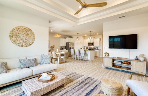 Port St. Joe House | Walk to the Beach Stylish Home in Port St Joe!