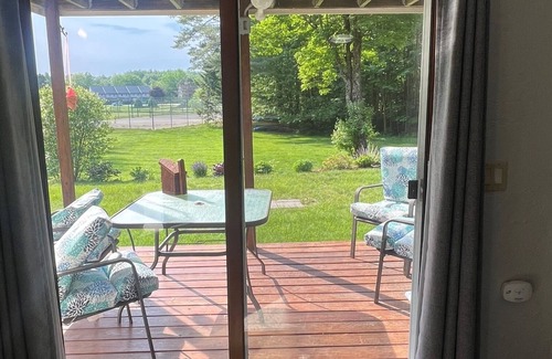 Bristol House | Walk to the Lake! Bike, Hike, RELAX! Beautiful setting, steps to Newfound Lake.
