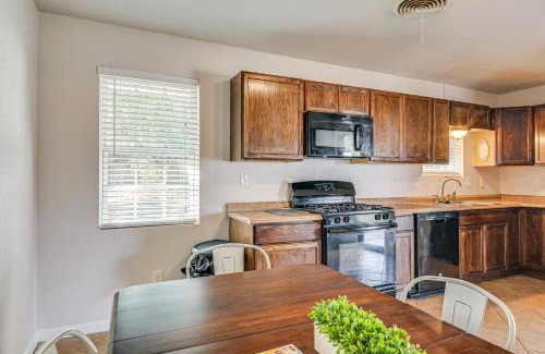 Brenham House | Walk to Town Home with Yard in Brenham!