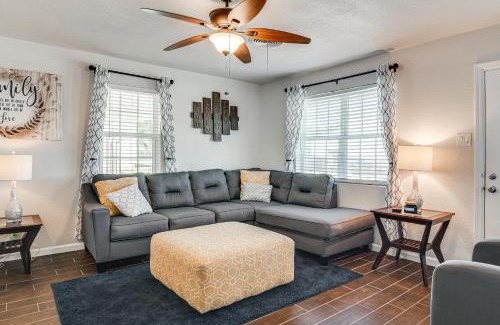Brenham House | Walk to Town Home with Yard in Brenham!