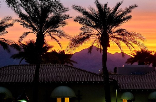 North Scottsdale Resort | Walk to TPC Phoenix Open Golf Tournament Sheraton Desert Oasis 17700 N Hayden Rd