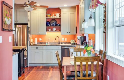 Manchester-by-the-Sea House | Walk to the T: North Shore Retreat Near Salem Fun!