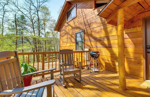 Cotter Cottage | Walk to White River: Cotter Cabin w/Fire Pit!