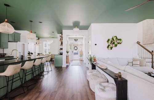 Bluffton House | Walk2OldTown! Luxury Home + Carriage House