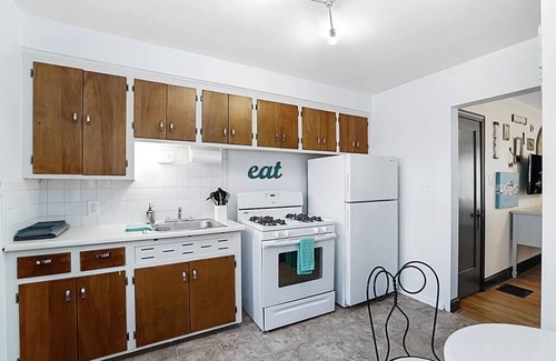 Grandview Heights Apartment | Walkable and Lively Neighborhood! | Close to Campus