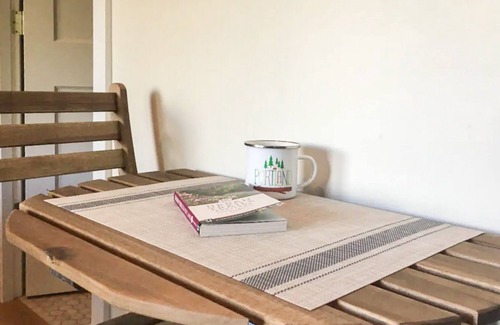 Uptown Apartment | Walkable ground-floor studio with convenient kitchenette, partial AC & WiFi