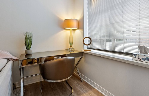 Downtown Vancouver Apartment | Walkable, Heart of Vancouver Apartment, Close to PDX