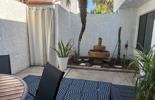Baristo Condo | Walkable to Downtown Palm Springs - 2 Bed Condo with Pool & Spa, AC, Workspace