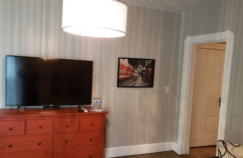 Windsor Park Apartment | Walking distance to Mass Ave.