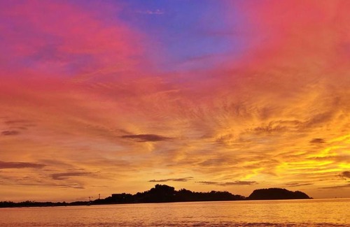 Potrero House | Walking distance to an amazing white sand beach and Incredible Sunsets views