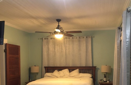 Morganton House | Walking distance to Downtown Morganton and scenic drive to mountain adventures.
