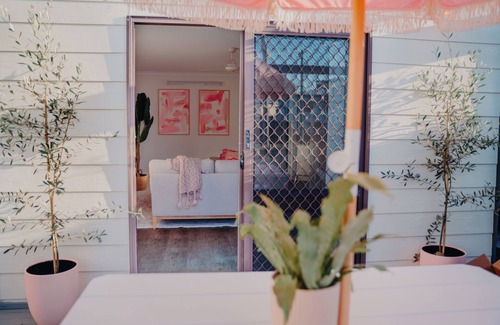 Yeppoon House | Walking distance to shops and beach, Pet friendly