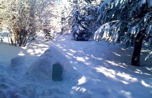 Truckee House | Walking Distance to TD Ski Hill