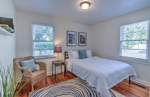 Midtown Apartment | Walking Distance to the Best of Midtown