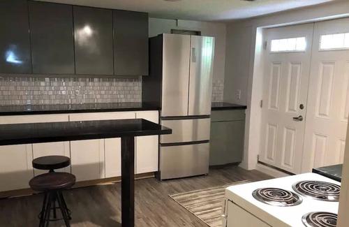 Lupton City Apartment | Walkout Basement Apartment East Chatt
