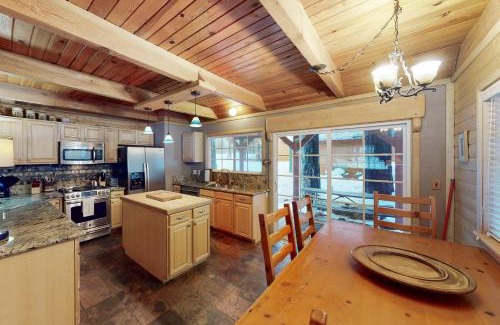 Bijou Park Acres House | Walkup Pines
