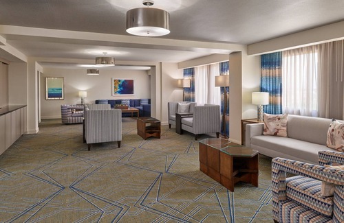 Bay Lake Hotel | Walt Disney World Dolphin