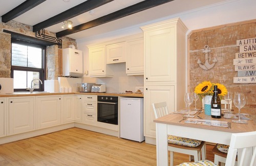Newlyn Cottage | Walter