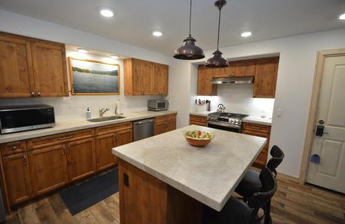 Bass Lake House | Walter- Lake Areareduced Nightly Rate
