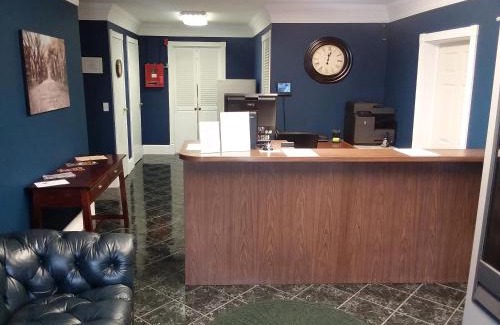 Willard Hotel | Walton Inn