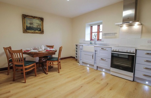 Craven Arms Cottage | Walton Maisonette