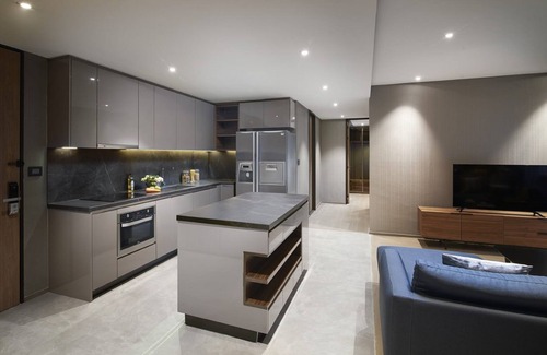 Khlong Tan Nuea Hotel | Walton Suites Sukhumvit
