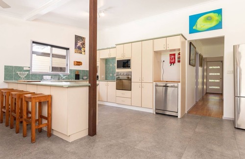 Bungwahl House | Wamwarra House- Reconnect and Relax in the quiet surrounds of Wamwarra House