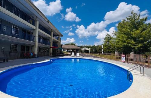 Branson Hotel | Wander Inn