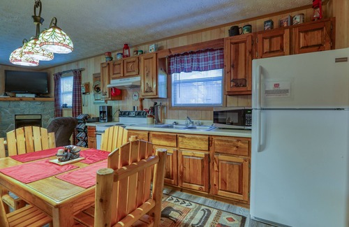 Cosby Cabin | Wandering Creek - 2 Bedrooms, 1 Baths, Sleeps 6 Cabin by RedAwning